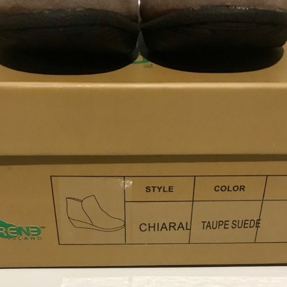 Taupe Ankle Boot, Faux Suede, Sz 7.5 - NEW - Picture 5 of 5